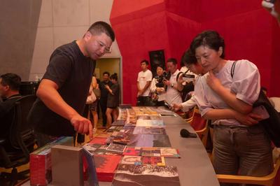 國家大劇院創(chuàng)新策劃藝術(shù)科技融合深度體驗(yàn)